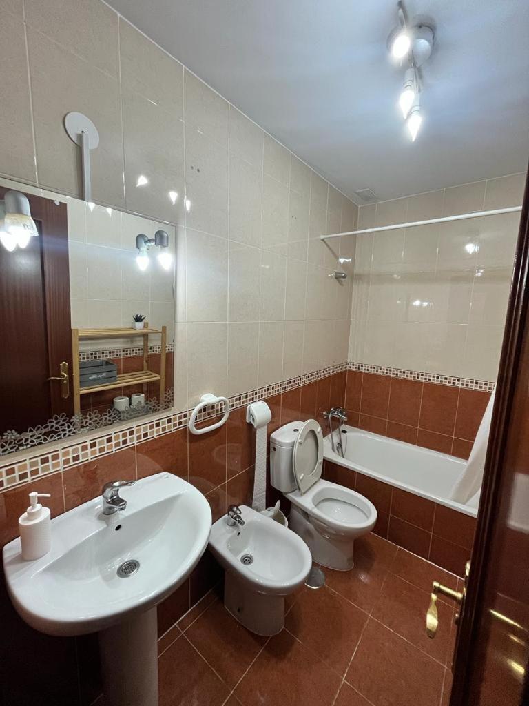 Apartamento Cruces Apartment เอลปูแอร์โต เด ซานตามาริอา ภายนอก รูปภาพ